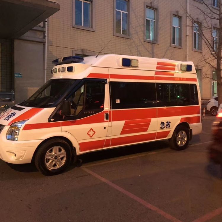 宽甸夜间租赁救护车护送病人转院：安全转运的 8 大核心注意事项